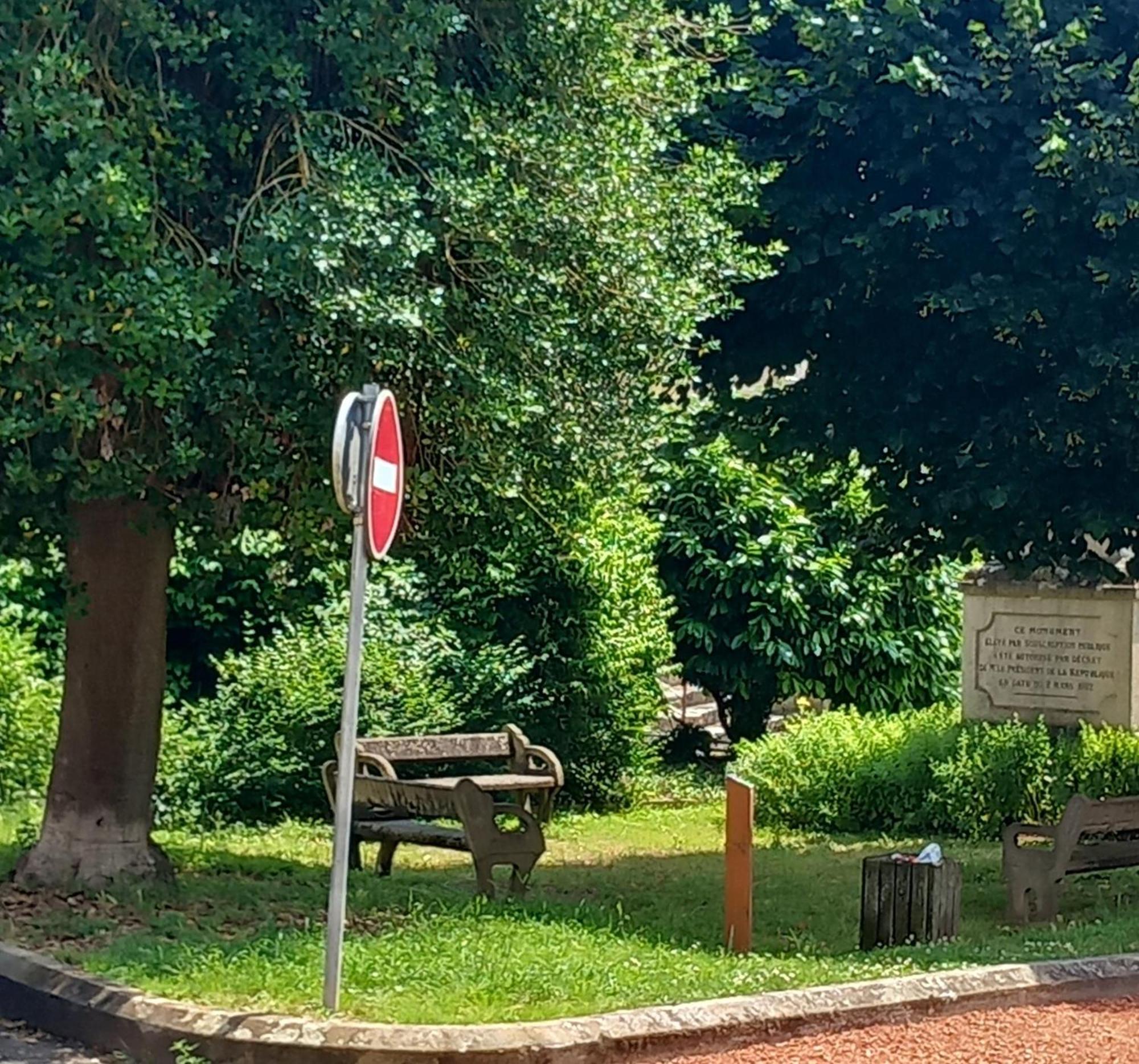 Jls'Tudios " U Sognu" Cosne-Cours-Sur-Loire Exterior foto
