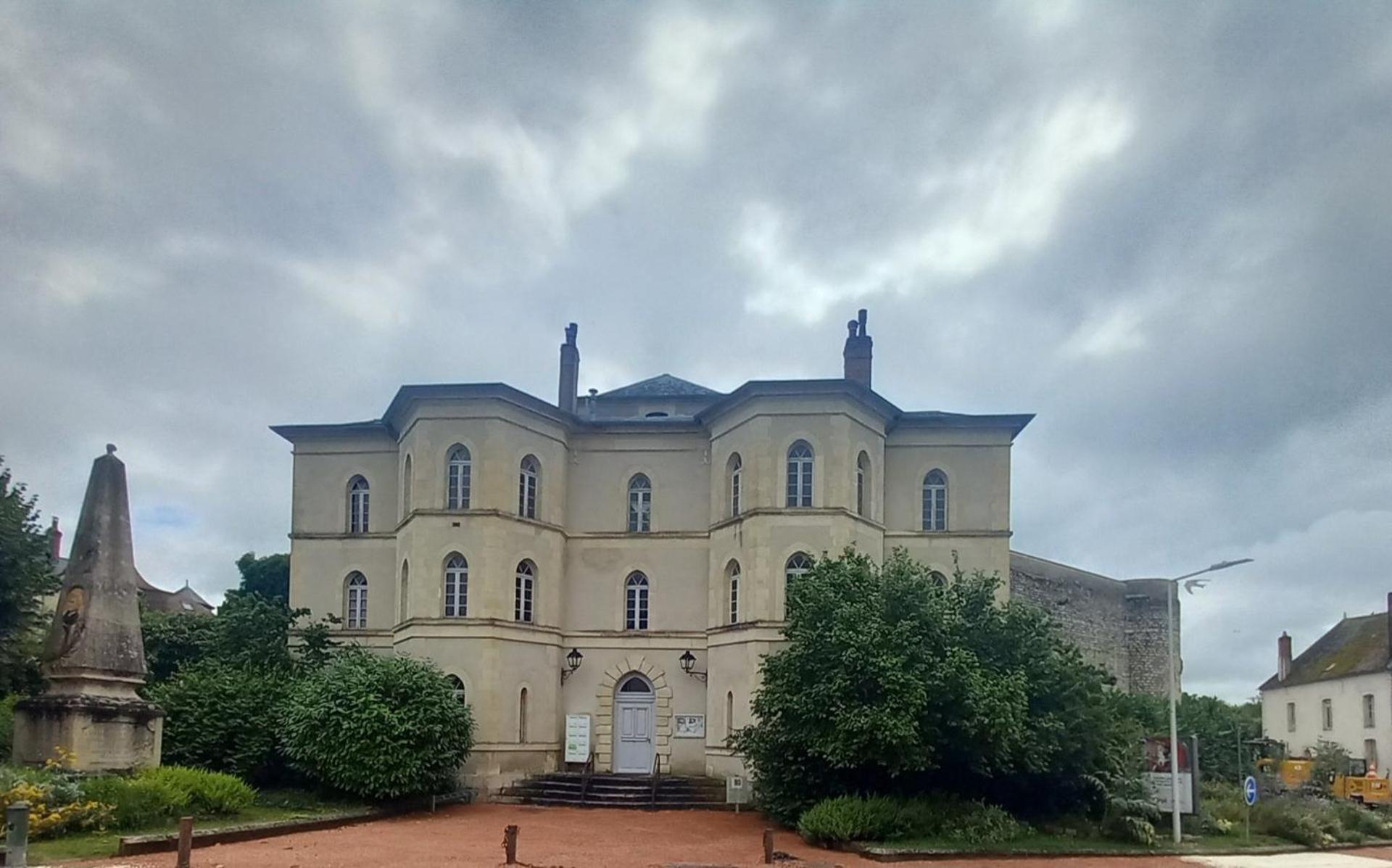 Jls'Tudios " U Sognu" Cosne-Cours-Sur-Loire Exterior foto